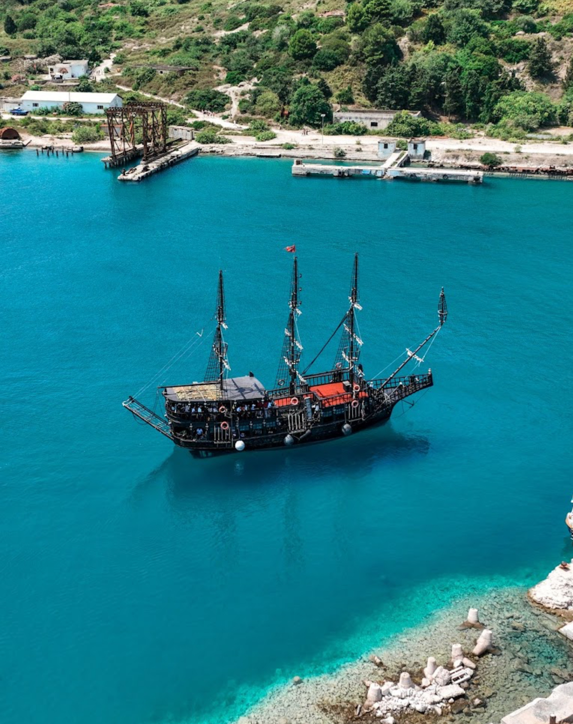 Sazan-Karaburun, Boat Trip